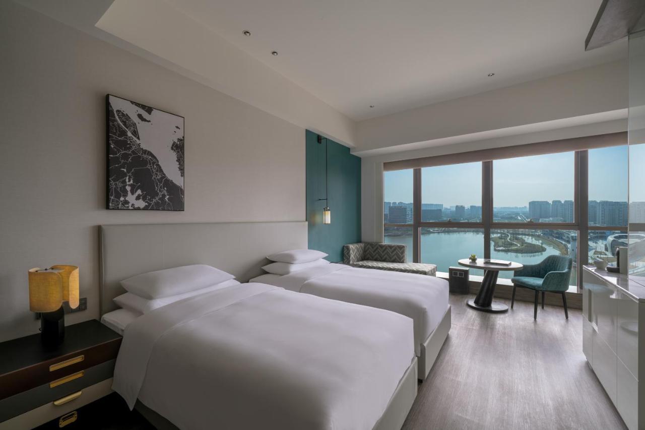 Hyatt Centric Lakeside Ningbo Eksteriør billede
