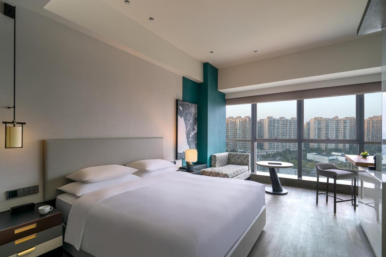 Hyatt Centric Lakeside Ningbo Eksteriør billede