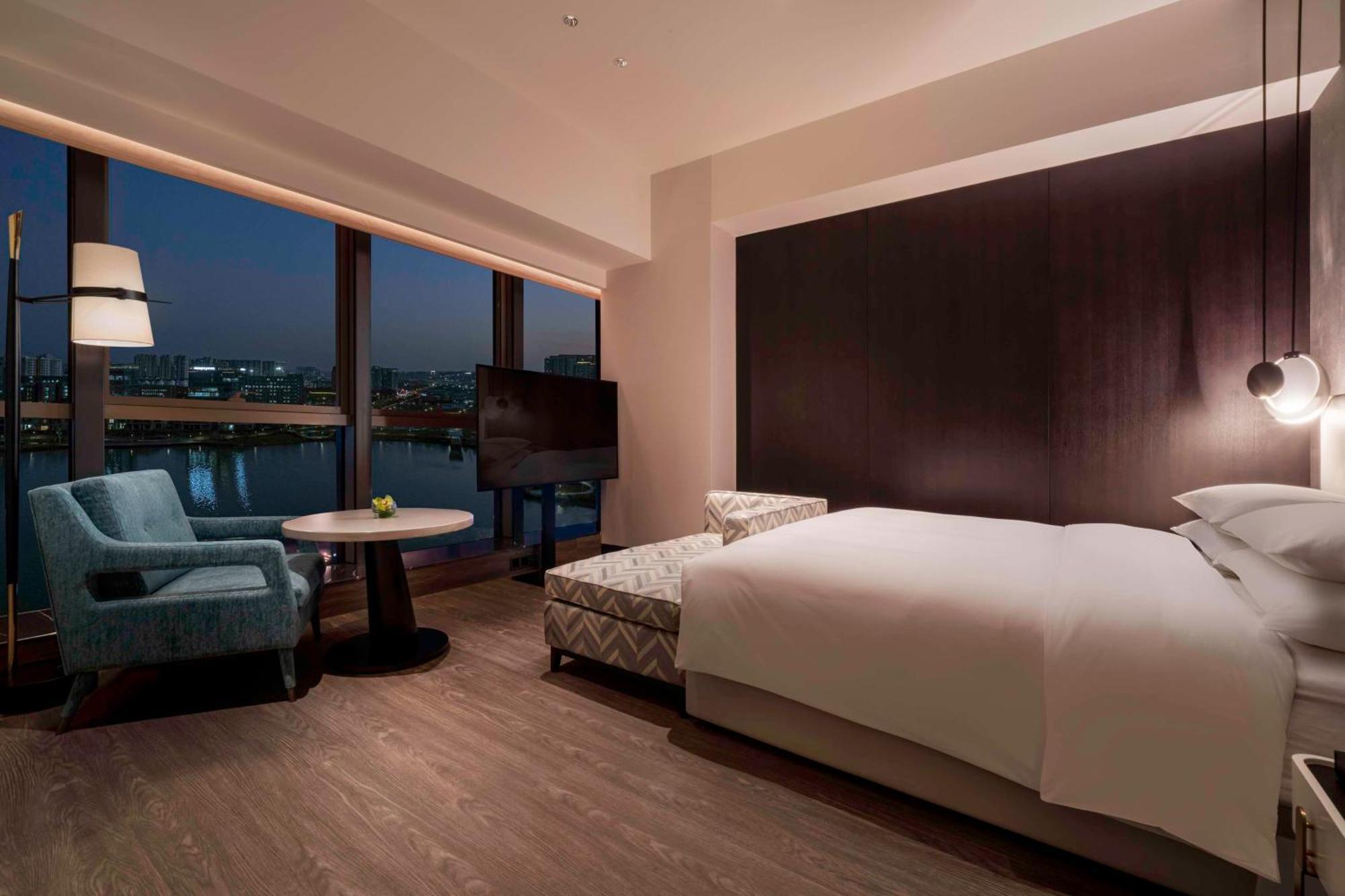 Hyatt Centric Lakeside Ningbo Eksteriør billede
