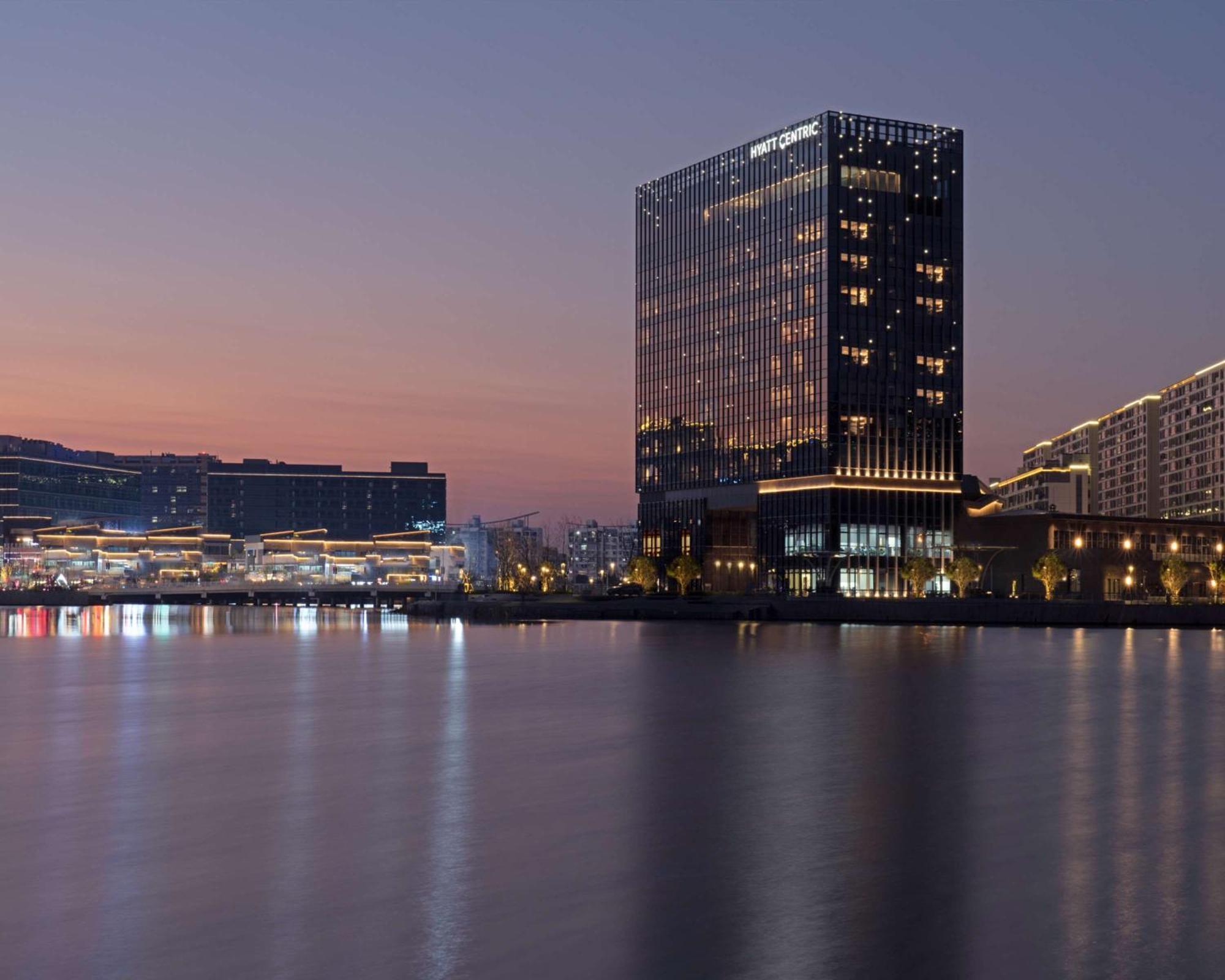 Hyatt Centric Lakeside Ningbo Eksteriør billede
